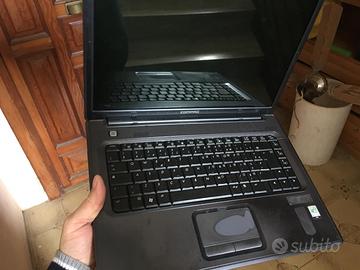 Notebook Compaq F700 funzionante