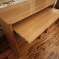 Mobile scrivania PC con piano estraibile