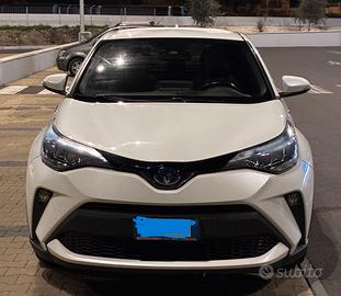 Toyota C-HR Hybrid 2.0 (184 cv) vers.Confort