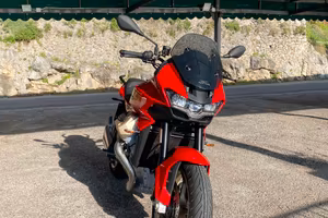 Moto Guzzi v100 mandello