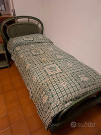 Camera da letto singola, giunco e midollino verde