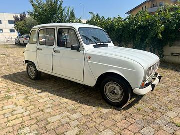 Renault r4