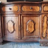 Mobile basso in legno