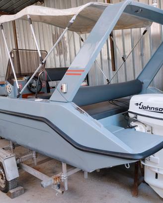 SALPA 6MT + JOHNSON 737 40CV 2T