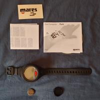 Mares dive computer puck wrist