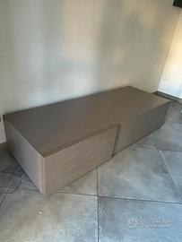 Mobiletto basso tv soggiorno