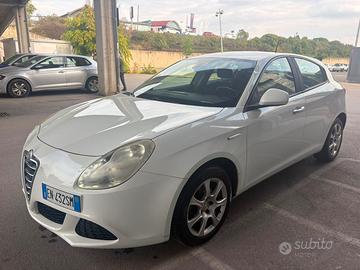 Alfa Romeo Giulietta 1.6 JTDm-2 105 CV Exclusive