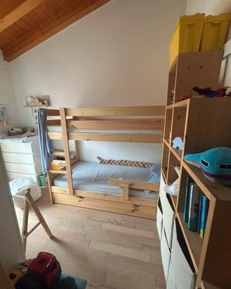 Letto a castello con materassi