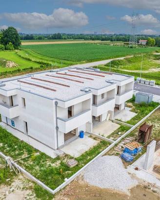 Villetta a schiera di 110 m² con 5 locali e box au
