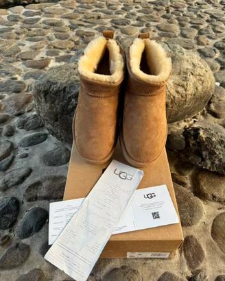 Stivali da neve UGG Super Mini, marroni, taglia 39