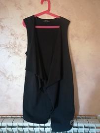 Gilet/casacca nera da donna con tasche.