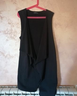 Gilet/casacca nera da donna con tasche.