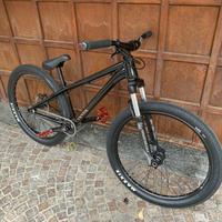 MTB Canyon Stitched 360 2024 dirt, pump, street