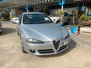 Alfa Romeo 147 1.9 JTD (120) 5 porte Progression