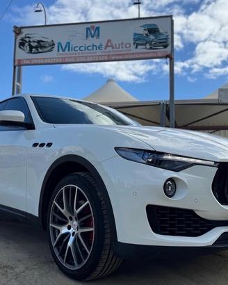 MASERATI LEVANTE 3.0 D V6 275 GRANLUSSO TETTO FULL