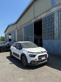 Citroen C3 1.2 Benz. anno 2023 (solo ricambi)