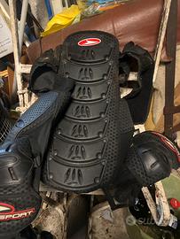 Protezione per schiena e ginocchia