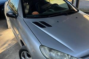 206 cc peugeut