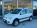 fiat-panda-4x4-1-3-mjt-16v-dpf-climbing