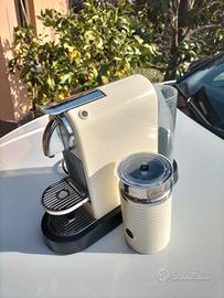machina caffè Nespresso 