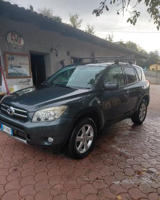 Rav 4 Toyota