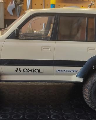 axial scx10 2