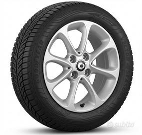 4 Cerchi da 15' in Lega - Smart - Fortwo Forfour 4