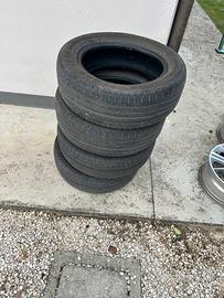 4 Pneumatici Estivi Goodyear 205/60 R16 92V
