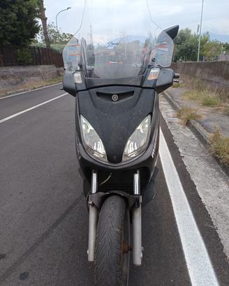 X-max 250