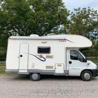 Camper