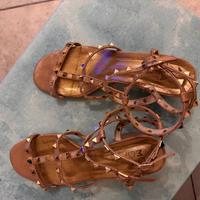 Scarpe Sandalo oro rosa con tacco