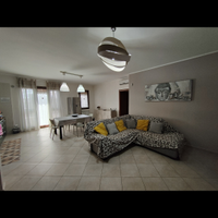 Ampio appartamento arredato al 1 piano a Pulsano