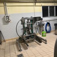 Ribaltatore manuale per caseifici