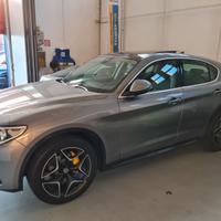 Alfa Romeo Stelvio TI Black editio 2.2 jtd AT8 Q4