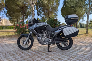 Honda XL700V Transalp 700