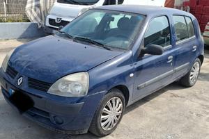 Renault Clio 1.2 cat 5 porte Confort Authentique