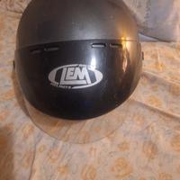 6 caschi uno Lem