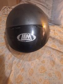 6 caschi uno Lem