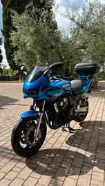 Yamaha Fazer 600
