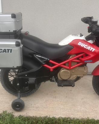 Moto peg perego ducati