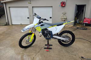 HUSQVARNA 125cc