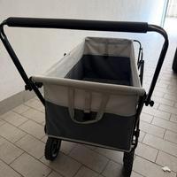 Carrello porta oggetti per campeggio