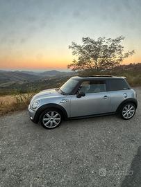 Mini cooper r56