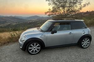 Mini cooper r56
