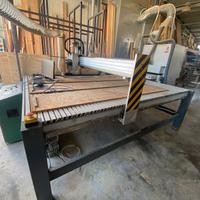 cnc pantografo fresatrice a controllo numerico