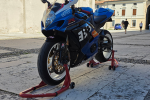 Suzuki Gsx-R 1000 K7 Yoshimura