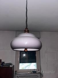 Lampadario anni ‘60 in vetro e legno