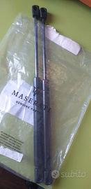 Maserati pistoncini/molle a gas  per cofano motore
