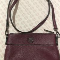 Borsa bordeaux con tracolla