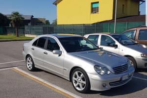 mercedes w203 anno 2006